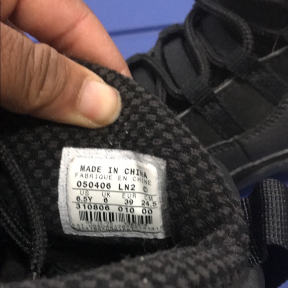 Air Jordan 10 Black Cat - Picture 4 of 4